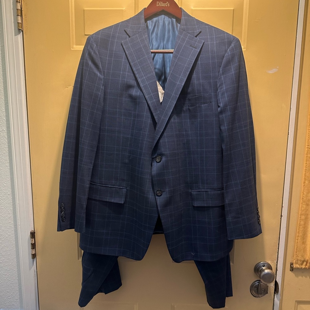 Hart Schaffner Marx Blue Suit with Notched Lapels